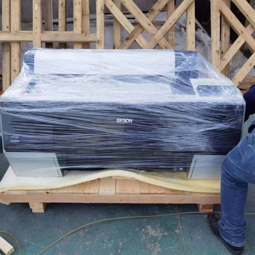 全透明防水菲林打印機打包發貨，遠程安裝